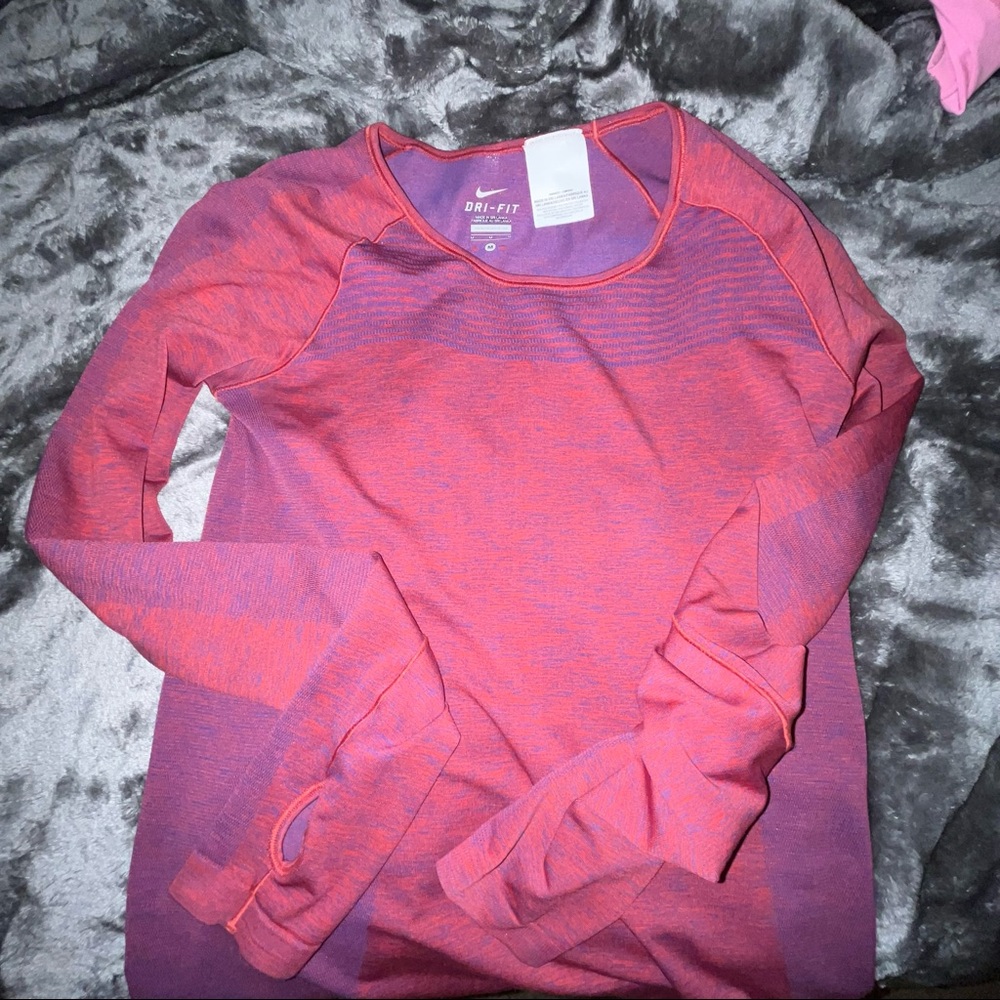Nike Long-Sleeve Running Top